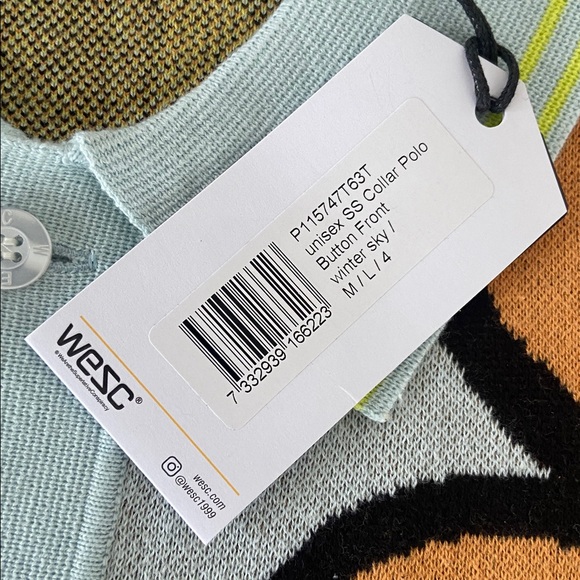 WESC short sleeve knit cardigan daisies polo collar button front blue orange M - Picture 9 of 14